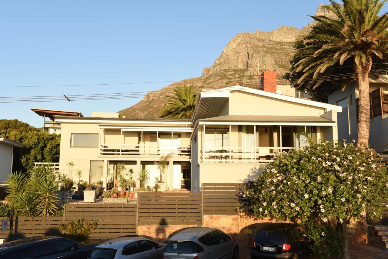 Hotel 51 On Camps Bay à Le Cap Extérieur photo